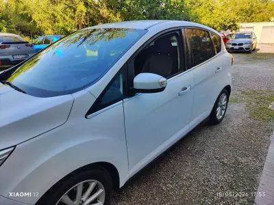 Usata Ford C-MAX Titanium S 120 CV (88 kW) 2018 Bianco Monovolume