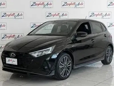Usata Hyundai i20 119 CV (87 kW) 2022 Nero Utilitaria