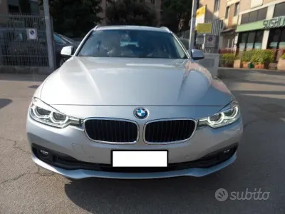 Usata BMW 318 150 CV (110 kW) 2017 Grigio Station wagon