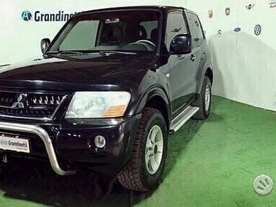 Usata Mitsubishi Pajero 160 CV (117 kW) 2004 Nero SUV