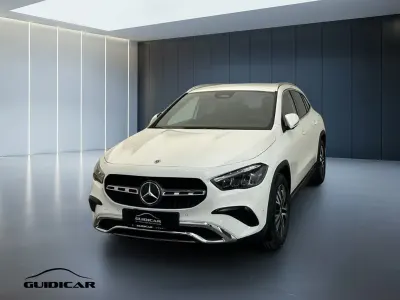 Nuova Mercedes GLA200 Progressive 150 CV (110 kW) 2026 Bianco SUV
