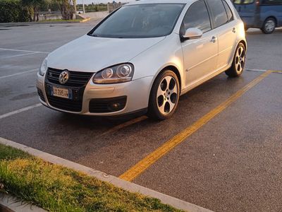 VW Golf V