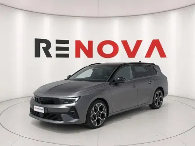 Usata Opel Astra Ultimate 130 CV (95 kW) 2024 Grigio Utilitaria