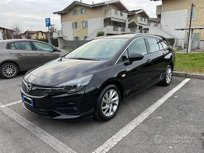 Usata Opel Astra Business 105 CV (77 kW) 2022 Nero Station wagon
