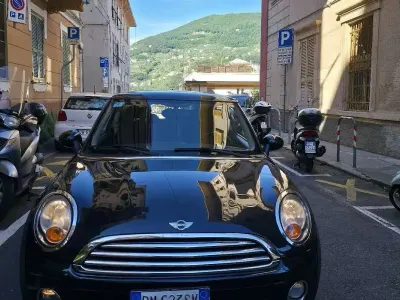 Usata Mini Cooper D 109 CV (80 kW) 2008 Utilitaria