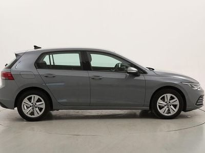 Usata VW Golf VIII Life 110 CV (80 kW) 2022 Berlina