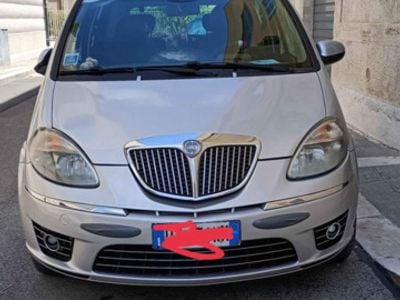 Usata Lancia Musa 78 CV (57 kW) 2010 Grigio Monovolume