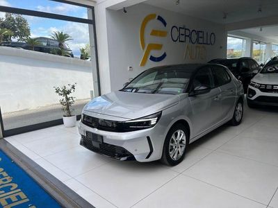 Usata Opel Corsa 101 CV (74 kW) 2025 Grigio/nero metallizzato Utilitaria