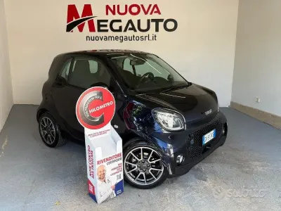 Usata Smart ForTwo Coupé Prime 41 kW (56 CV) 2020 Bluazzurro Utilitaria