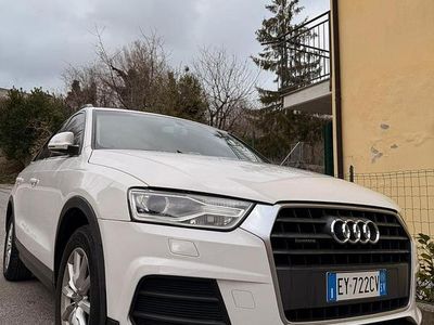 Usata Audi Q3 Comfort 150 CV (110 kW) 2015 Bianco SUV