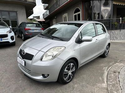 usata Toyota Yaris 1.3 5 porte