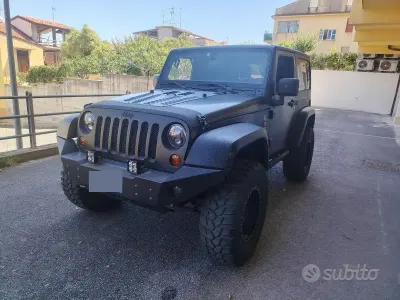 Usata Jeep Wrangler 200 CV (147 kW) 2012 Nero SUV