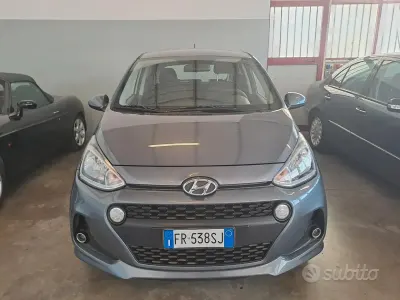 Używany Hyundai i10 Comfort 66 KM (48 kW) 2018 Szary Hatchback