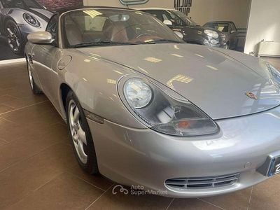 Usata Porsche 986 Boxster 204 CV (150 kW) 1997 Argento Cabrio
