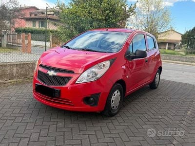 Usata Chevrolet Spark 68 CV (50 kW) 2012 Rosso Utilitaria