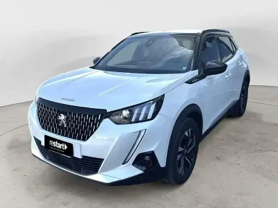 Usata Peugeot 2008 GT-line 131 CV (96 kW) 2020 Bianco SUV