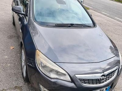 Usata Opel Astra Cosmo 125 CV (91 kW) 2013 Grigio Berlina