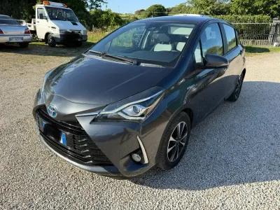 Usata Toyota Yaris Hybrid