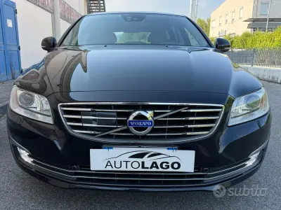 Usata Volvo V70 Momentum 181 CV (133 kW) 2014 Nero Station wagon