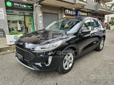 Usata Ford Kuga 120 CV (88 kW) 2021 Nero SUV