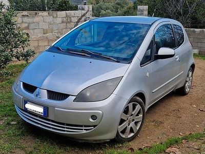 Usata 2009 Mitsubishi Colt Utilitaria | 1500 €