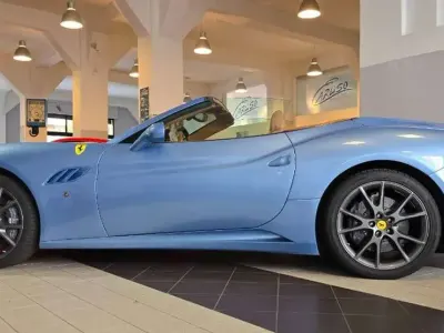 Usata Ferrari California 490 CV (360 kW) 2012 Grigio avio met 591  extracam Cabrio