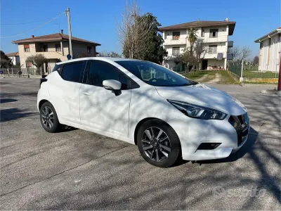 Usata Nissan Micra Acenta 90 CV (66 kW) 2018 Bianco Utilitaria
