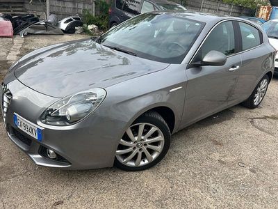 Usata Alfa Romeo Giulietta 120 CV (88 kW) 2015 Grigio Berlina