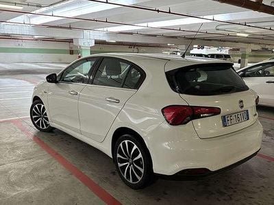 Usata Fiat Tipo Lounge 95 CV (69 kW) 2016 Berlina