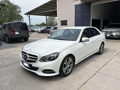 Usata Mercedes E200 136 CV (100 kW) 2014 Bianco Berlina