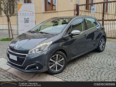 Begagnad Peugeot 208 Allure 82 HK (60 kW) 2017 Grå Halvkombi