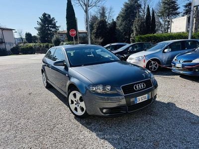 Usata Audi A3 Ambition 140 CV (102 kW) 2004 Grigio Utilitaria
