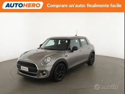 Usata Mini ONE 75 CV (55 kW) 2016 Grigio Utilitaria