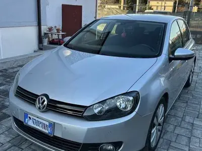 Usata VW Golf VI Comfortline 122 CV (89 kW) 2009 Utilitaria