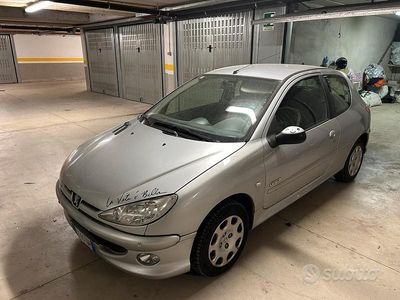 Usata Peugeot 206 2003 Grigio Utilitaria