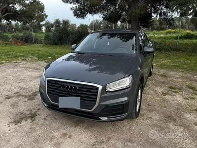 Usata Audi Q2 116 CV (85 kW) 2019 Grigio SUV