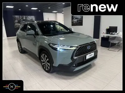 Usata Toyota Corolla Cross Lounge 98 CV (72 kW) 2023 Verde SUV