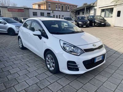 usata Kia Rio 1.2 CVVT 5p. ECO GPL Active + GANCIO TRAINO