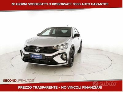 Nuova VW Taigo R-line 115 CV (84 kW) 2025 Grigio SUV