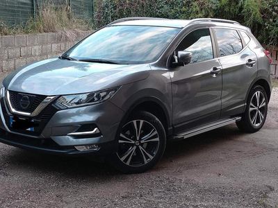Usata Nissan Qashqai 2017 Grigio SUV