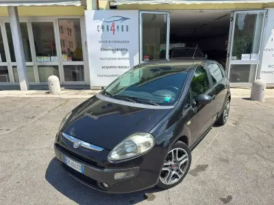 Usata Fiat Punto Evo Dynamic 90 CV (66 kW) 2009 Nero Utilitaria