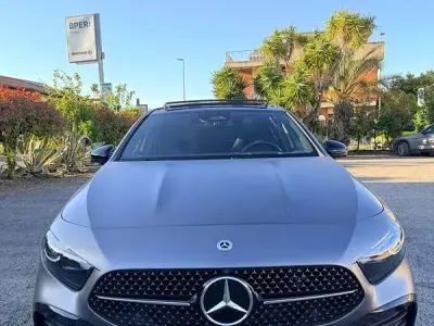 Usata Mercedes A200 AMG Line Premium Plus 150 CV (110 kW) 2024 Grigio Berlina