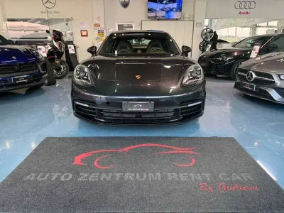 Usata Porsche Panamera 4 E-Hybrid 330 CV (242 kW) 2018 Grigio Utilitaria
