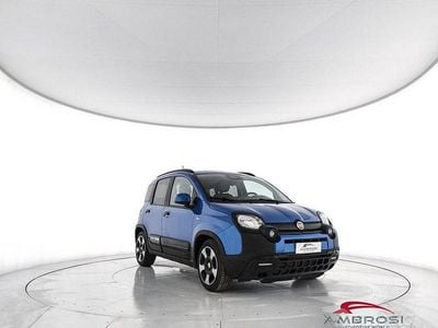 Usata Fiat Panda Cross Cross 70 CV (51 kW) 2025 Blu Utilitaria