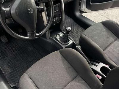 Usata Peugeot 207 Tendance 109 CV (80 kW) 2006 Berlina