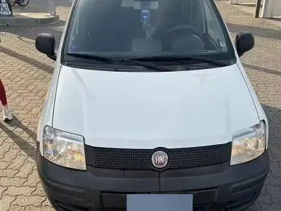 Usata Fiat Panda 69 CV (50 kW) 2011 Bianco Utilitaria