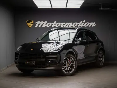 Usata Porsche Macan 245 CV (180 kW) 2020 Nero jet metallizzato SUV
