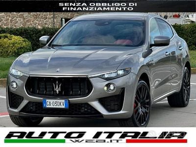 Usata Maserati Levante 275 CV (202 kW) 2020 Grigio SUV