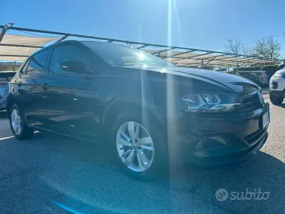 Usata VW Polo Trendline 75 CV (55 kW) 2018 Nero Utilitaria