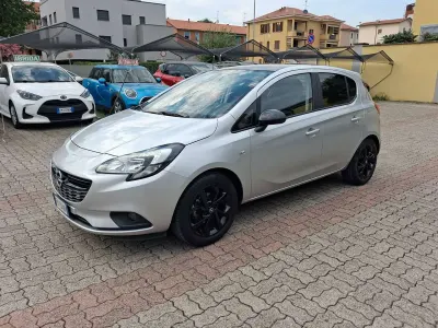 Usata Opel Corsa 90 CV (66 kW) 2018 Bianco Utilitaria